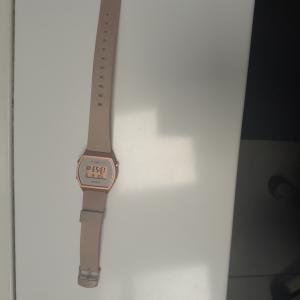 CS1439/2025  OROLOGIO ROSA CASIO